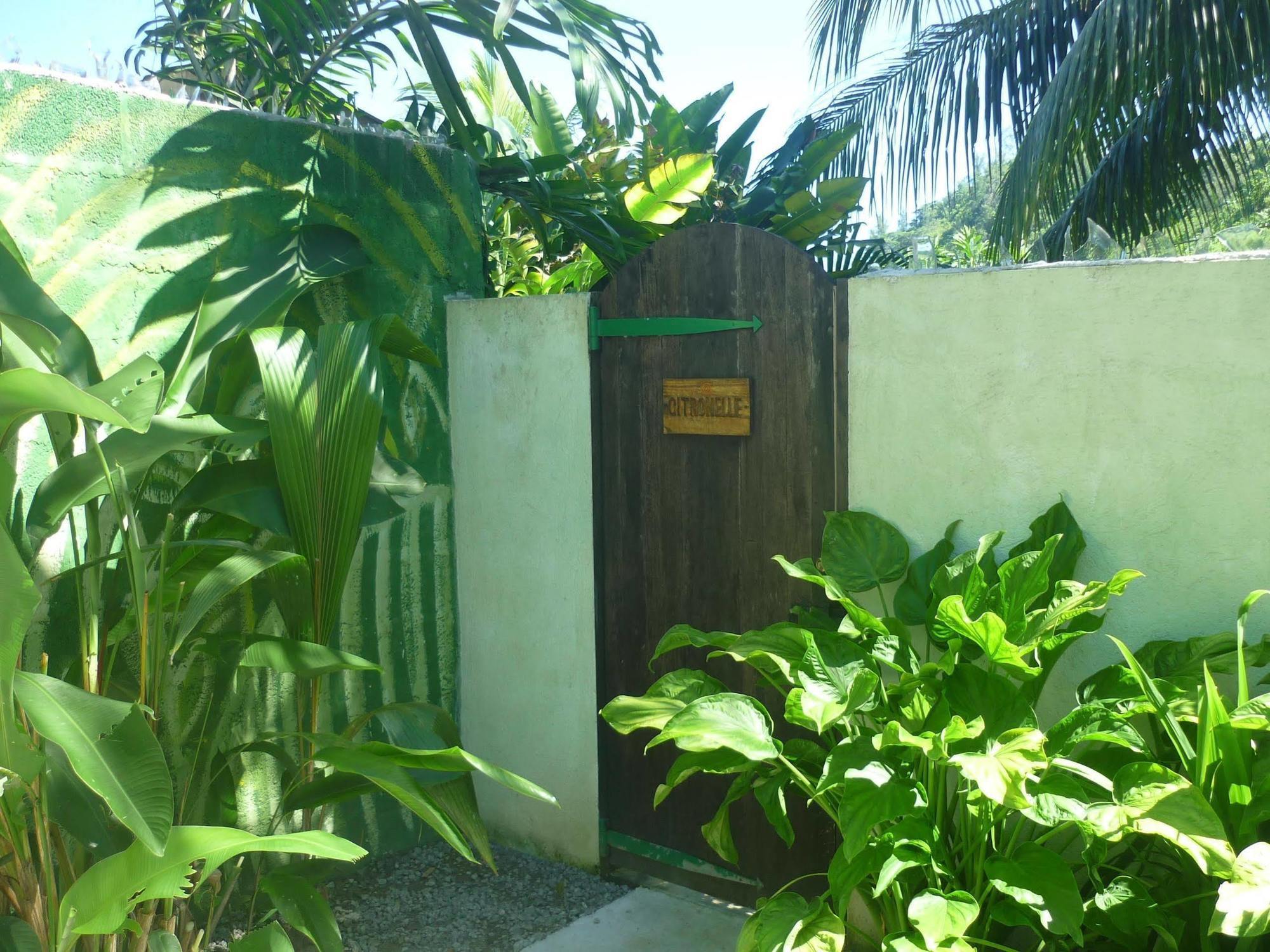 Maison Soleil Baie Lazare (Mahe)